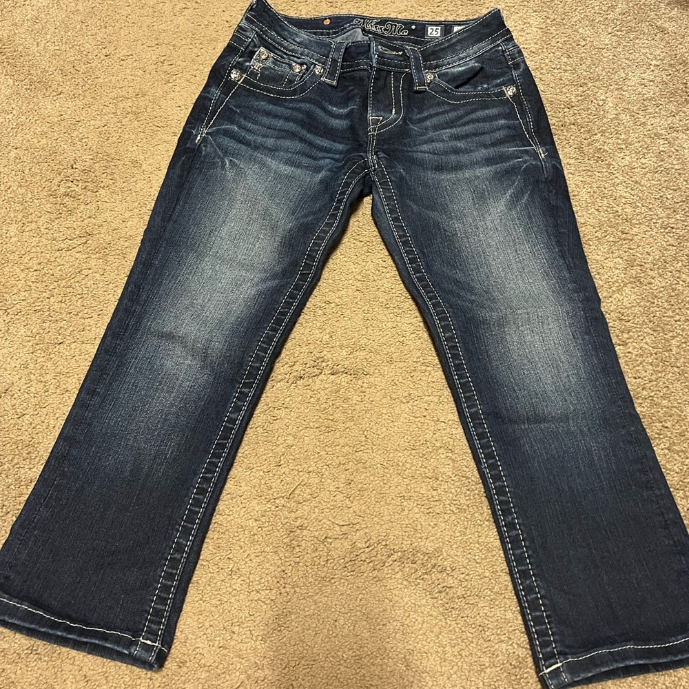 Miss Me size 25 capri, excellent condition